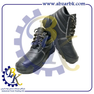 تهیه و تامین و عرضه انواع کفش های ایمنی ( SAFETY SHOES ) در کلاس های مهندسی و نیمه مهندسی و پرسنلی و کارگری برند پاراشوت کامفورت بازرگانی ابزارآلات صنعتی بهنام کریمی ABZARBK